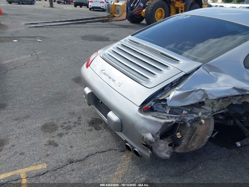 2007 Porsche 911 Carrera 4S/Carrera S