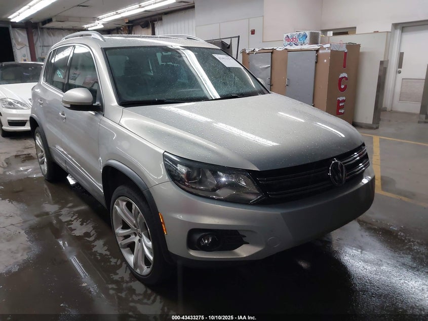 VOLKSWAGEN TIGUAN SEL
