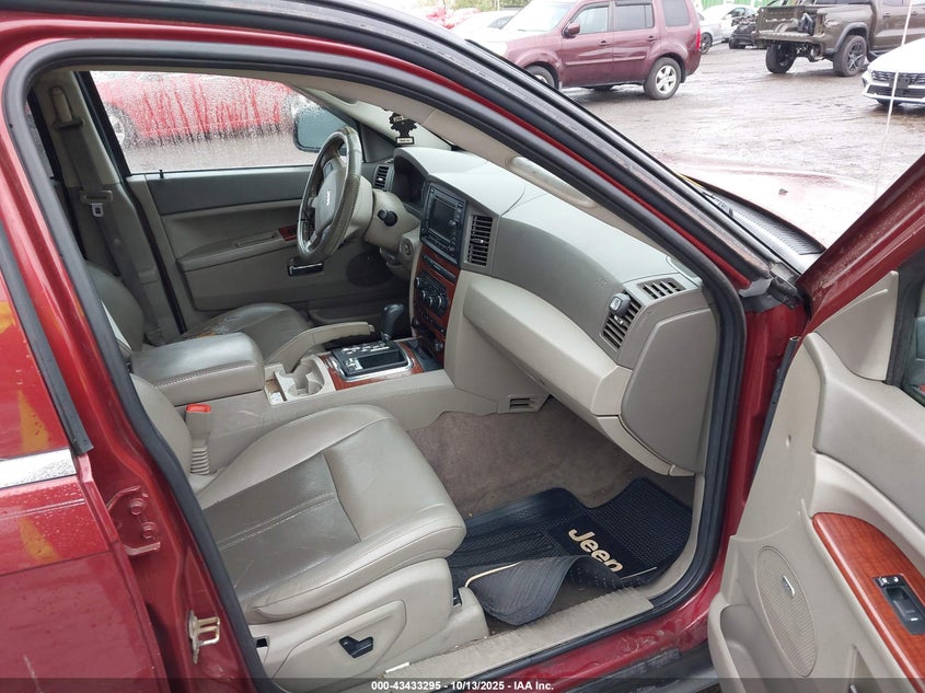 1J8HR58277C580022 2007 JEEP GRAND CHEROKEE photo no. 5