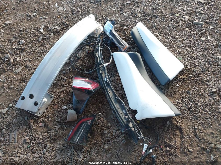 2022 Tesla Model 3 Rear-Wheel Drive VIN: 5YJ3E1EA9NF136478 Lot: 43433310