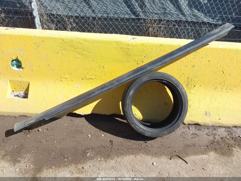 2003 BMW 325Ci VIN: WBABN33413PG60828 Lot: 43433314