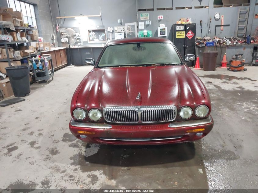 2000 Jaguar Xj8 Vanden Plas VIN: SAJDA24CXYLF18601 Lot: 43433346