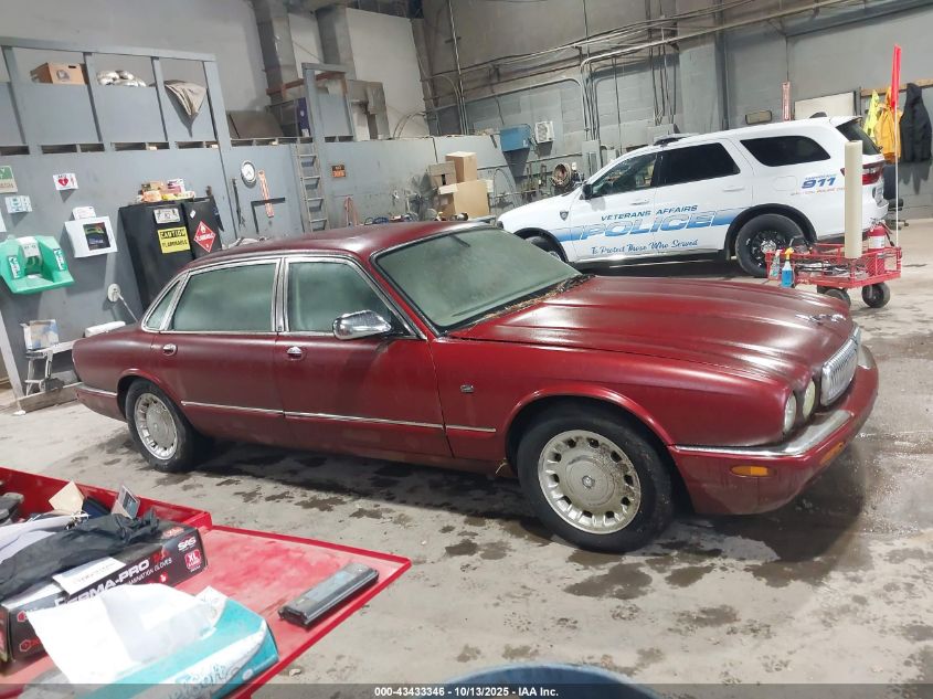 2000 Jaguar Xj8 Vanden Plas VIN: SAJDA24CXYLF18601 Lot: 43433346