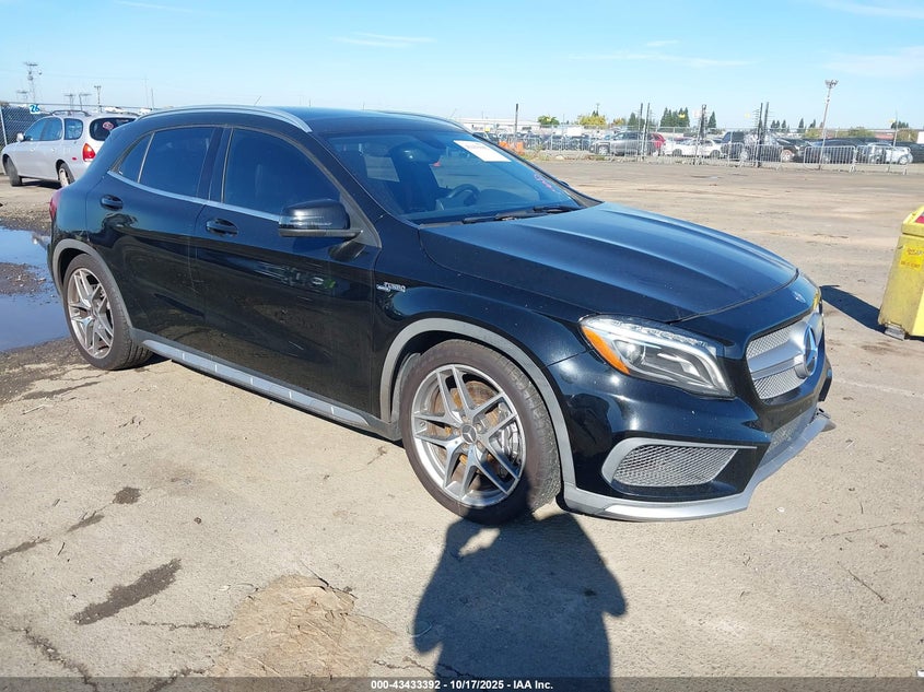 MERCEDES-BENZ GLA-CLASS 4MATIC