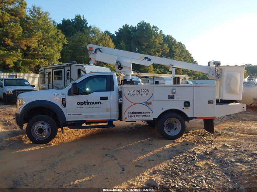 2018 Ford F-450 Chassis Xl VIN: 1FDUF4GT7JEC49676 Lot: 43433432