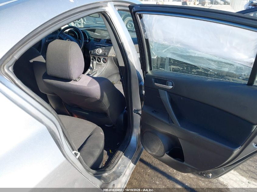 2010 Mazda Mazda3 I Touring VIN: JM1BL1SF2A1121132 Lot: 43433453