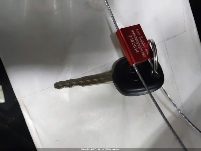 2007 Toyota Matrix Xr VIN: 2T1KR32E47C624327 Lot: 43433457