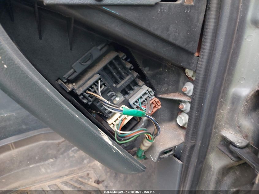 2000 Chevrolet Silverado 1500 Ls VIN: 2GCEK19T4Y1158571 Lot: 43433524