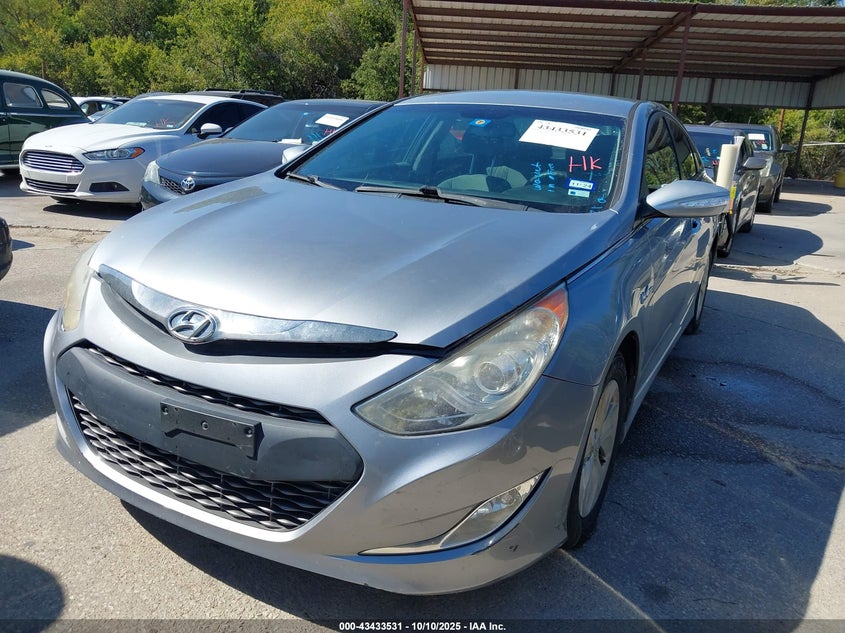 2014 Hyundai Sonata Hybrid KMHEC4A46EA117178 photo #3