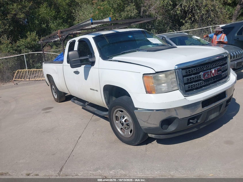 GMC SIERRA 2500HD WORK TRUCK