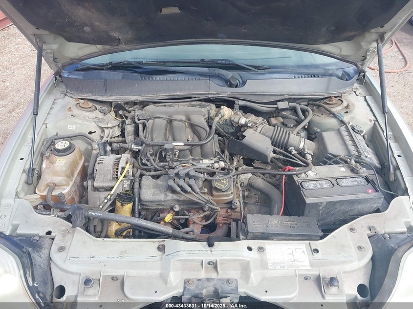 2004 Mercury Sable Gs VIN: 1MEFM50U04A607027 Lot: 43433631