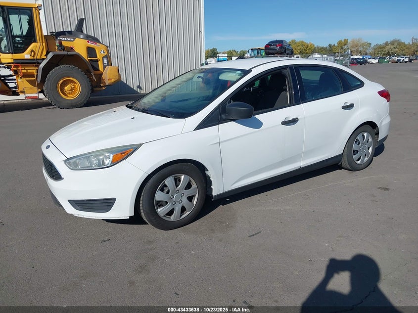 Vin: 1fadp3e26fl324057, lot: 43928482, ford focus s 20152