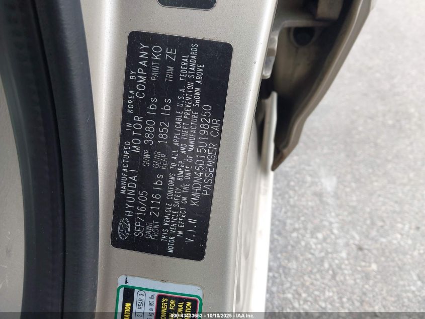 2005 Hyundai Elantra Gls/Gt VIN: KMHDN46D15U198250 Lot: 43433653