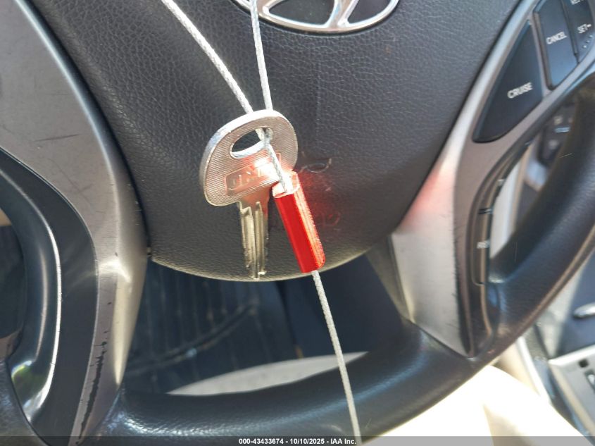 2013 Hyundai Elantra Gls VIN: 5NPDH4AE1DH380860 Lot: 43433674