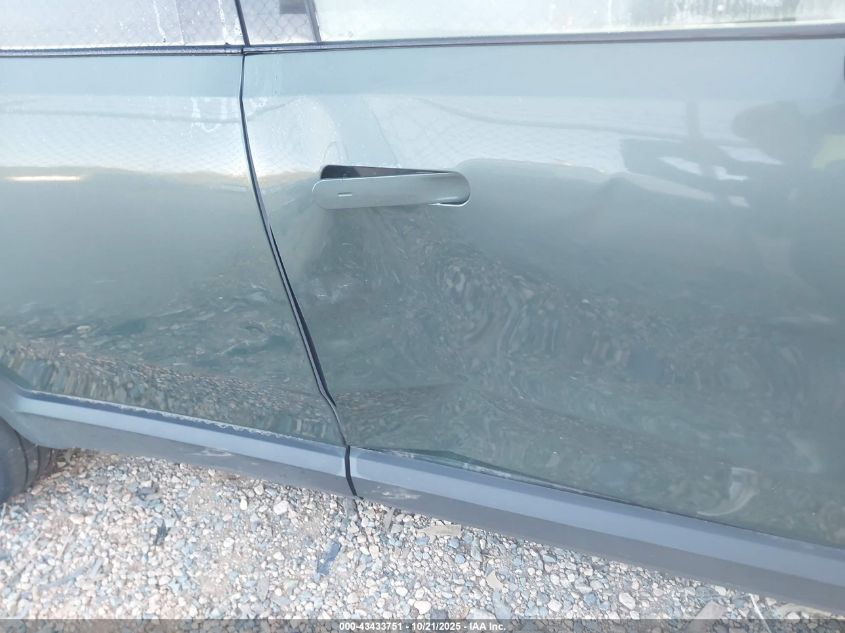 2025 Rivian R1S Ascend Tri Motor Max Pack/Premium Tri Motor Max Pack VIN: 7PDSGCBPXSN058129 Lot: 43433751