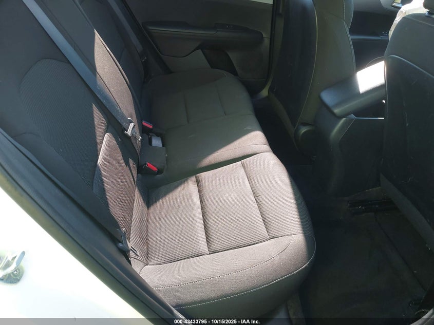 2021 Kia Forte Lxs VIN: 3KPF24AD9ME325630 Lot: 43433795