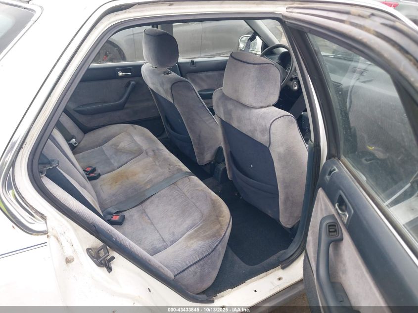 1991 Honda Accord Lx/Ex VIN: 1HGCB7650MA213423 Lot: 43433845