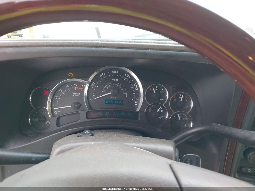 2005 Cadillac Escalade Standard VIN: 1GYEK63N95R231907 Lot: 43433866