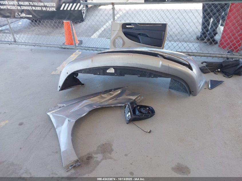 2014 Chrysler Town & Country Touring VIN: 2C4RC1BG1ER247295 Lot: 43433874