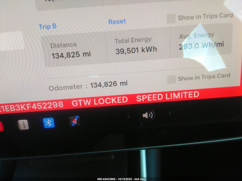 2019 Tesla Model 3 Long Range/Performance VIN: 5YJ3E1EB3KF452298 Lot: 43433965