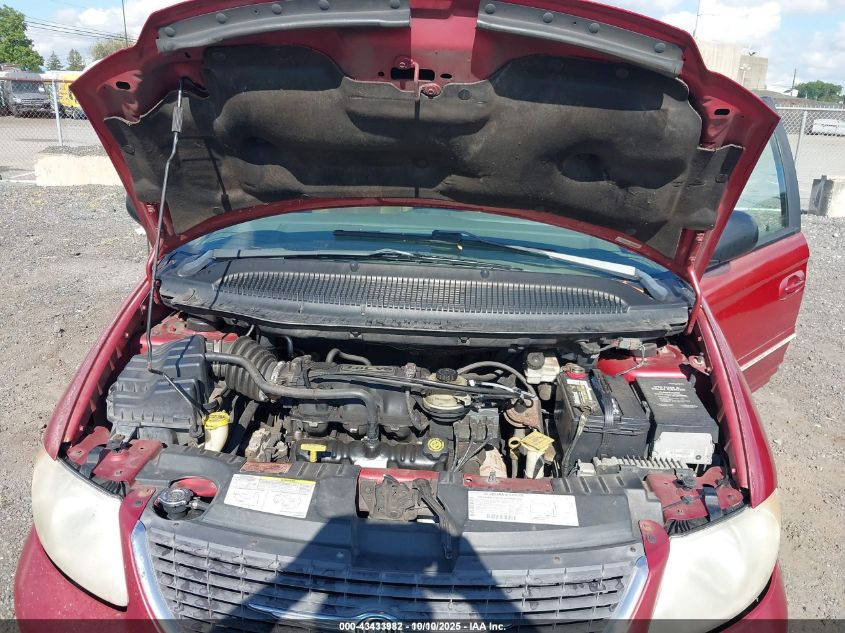 2002 Chrysler Town & Country Lxi VIN: 2C4GP54L12R748812 Lot: 43433982