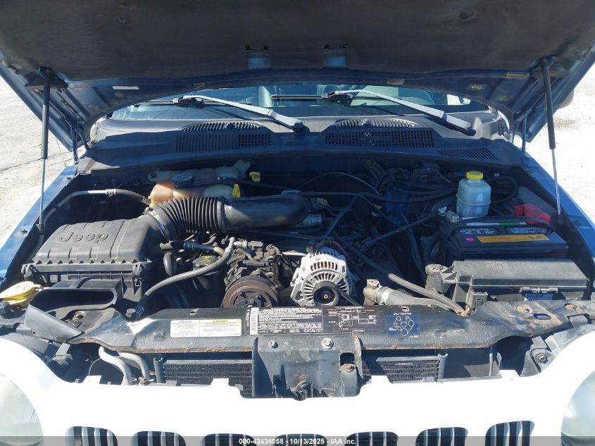 2005 Jeep Liberty Sport VIN: 1J4GK48K75W649458 Lot: 43434058