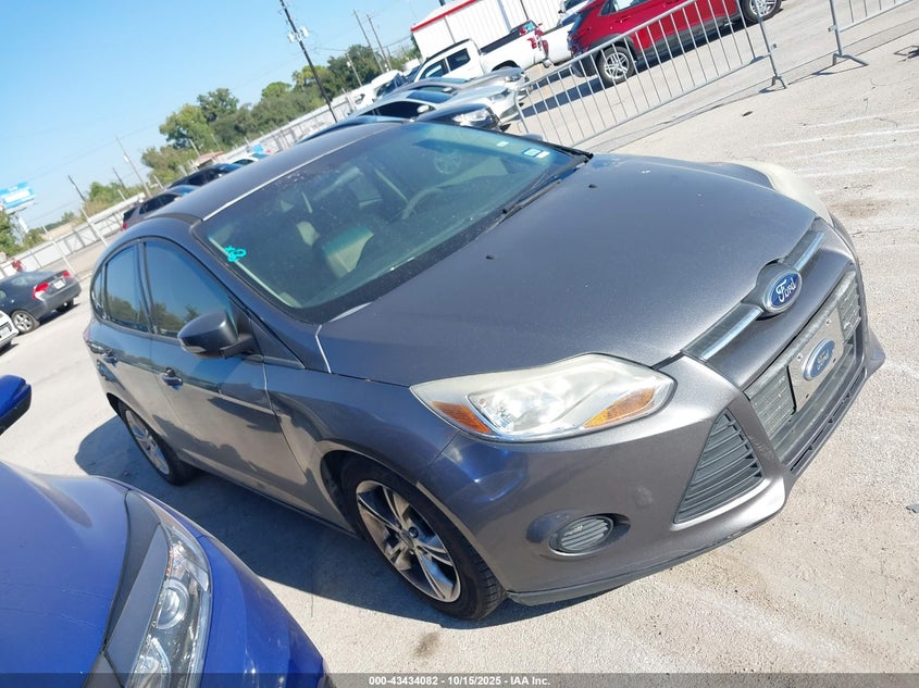 Vin: 1fadp3k20el196773, lot: 43928926, ford focus se 2014 img_1