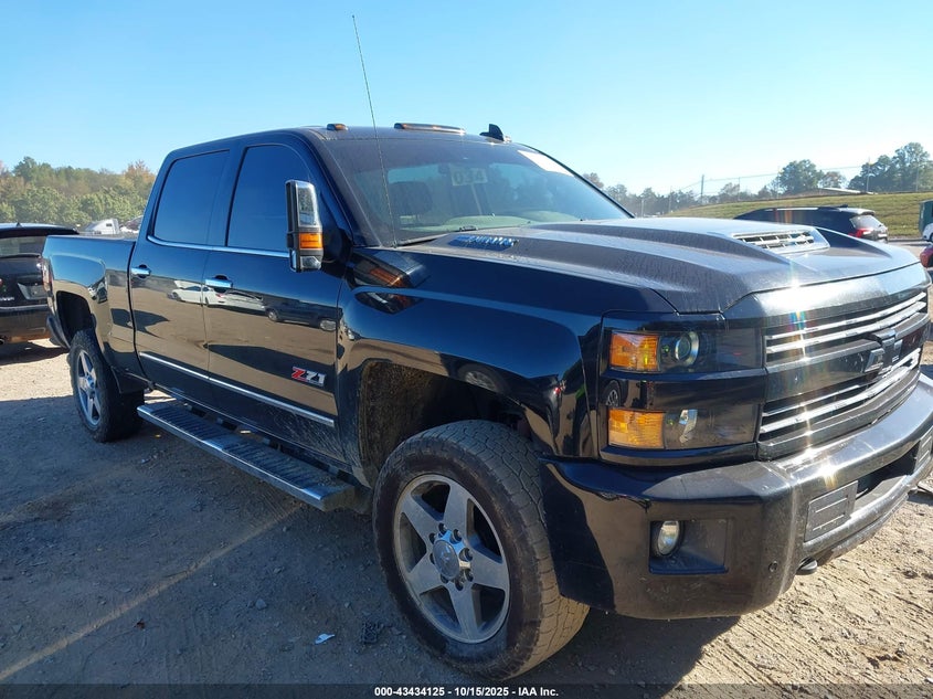 CHEVROLET SILVERADO 2500 LTZ