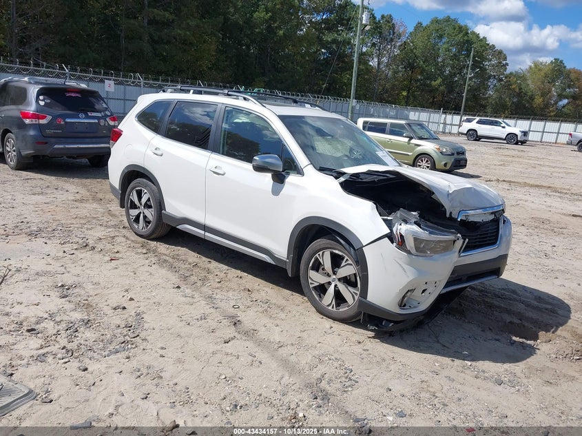 SUBARU FORESTER TOURING