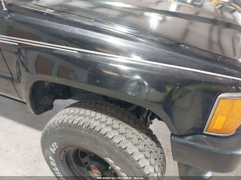 1988 Toyota Pickup Short Bed Xtracab Vn67Dlx VIN: JT4VN67N3J0001463 Lot: 43434162