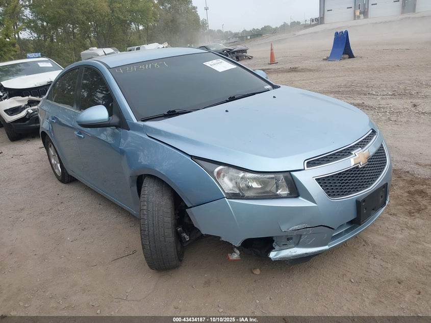 CHEVROLET CRUZE 1LT