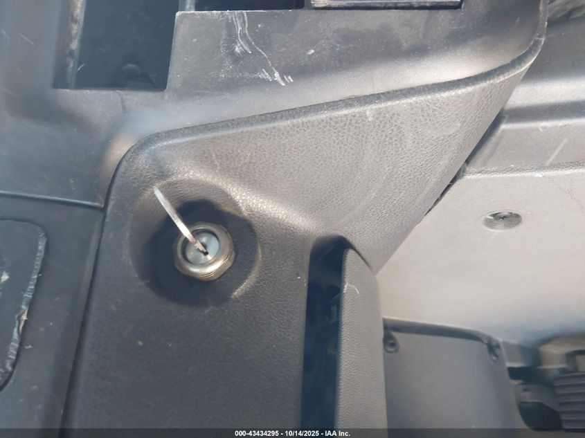 2019 International Lt VIN: 3HSDZAPR2KN360440 Lot: 43434295