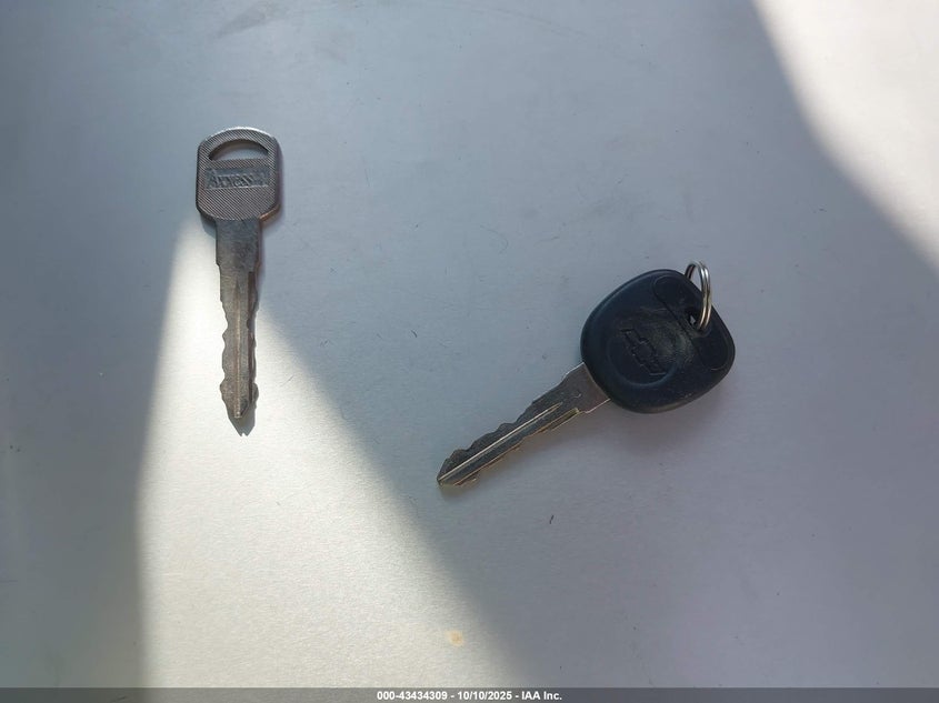 2000 Chevrolet Malibu VIN: 1G1ND52J8Y6243067 Lot: 43434309