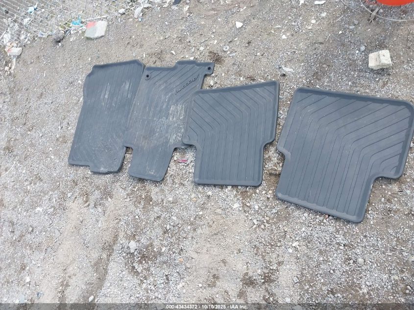 2015 Honda Accord Ex-L VIN: 1HGCR2F89FA152441 Lot: 43434372