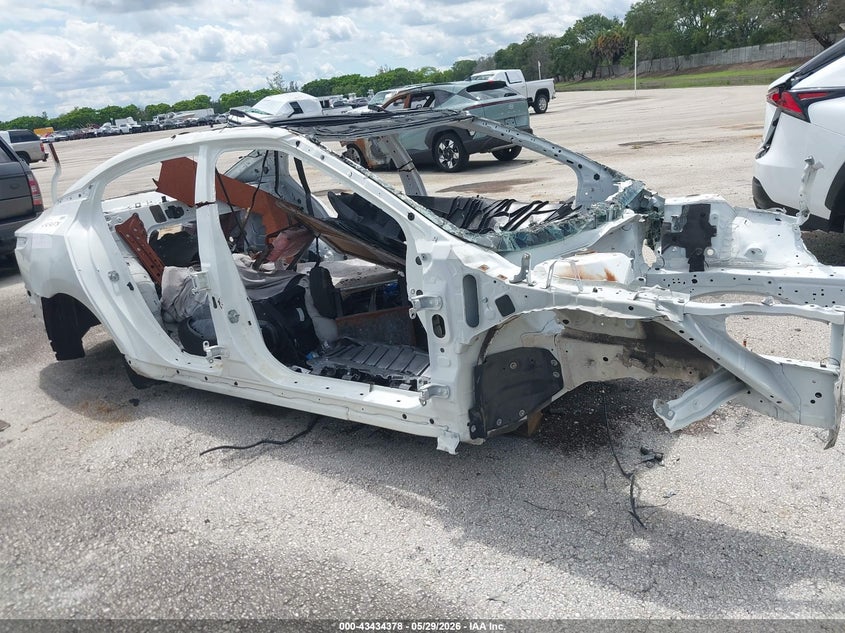 2021 NISSAN MAXIMA SEDAN 3.5L V-6 DI, DOHC, VVT, 300HP