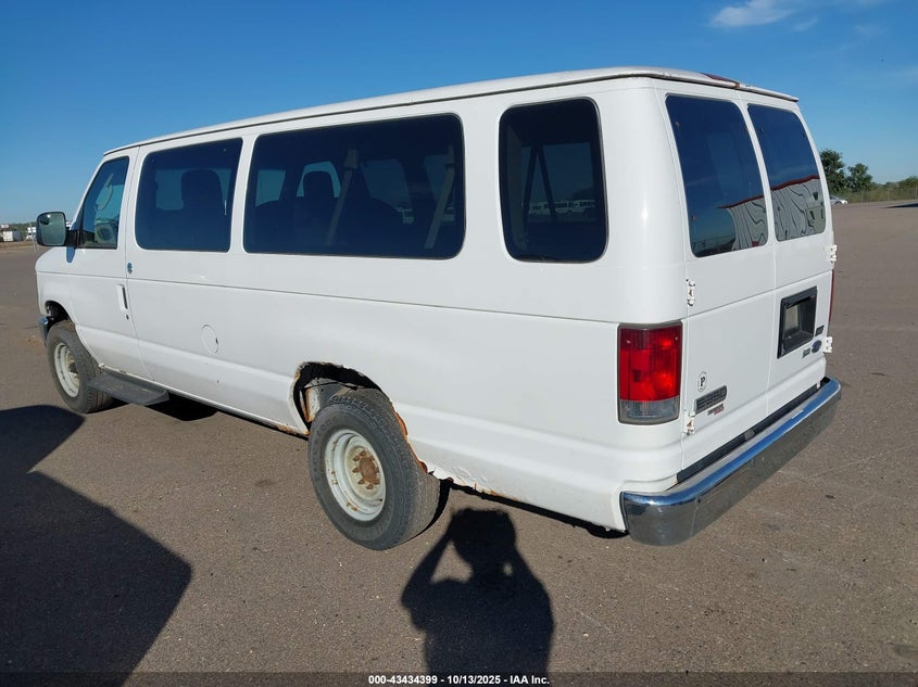 1FBSS3BLXBDB22036 2011 FORD ECONOLINE photo no. 3