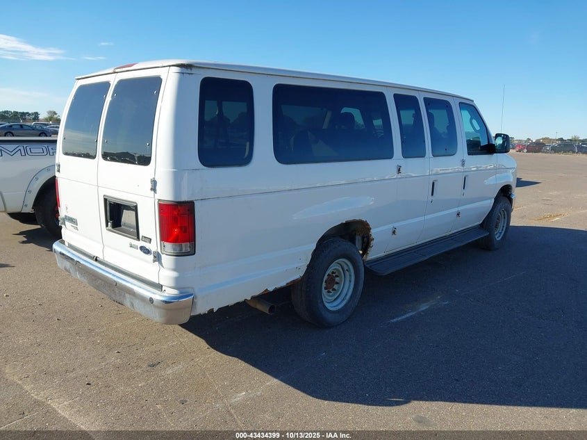 1FBSS3BLXBDB22036 2011 FORD ECONOLINE photo no. 4