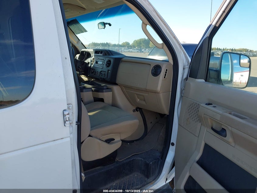 1FBSS3BLXBDB22036 2011 FORD ECONOLINE photo no. 5