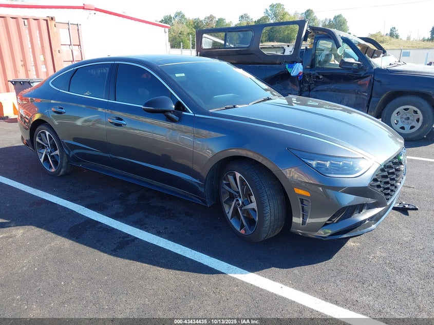 HYUNDAI SONATA SEL PLUS