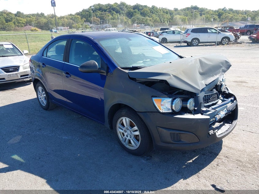 CHEVROLET SONIC LT AUTO