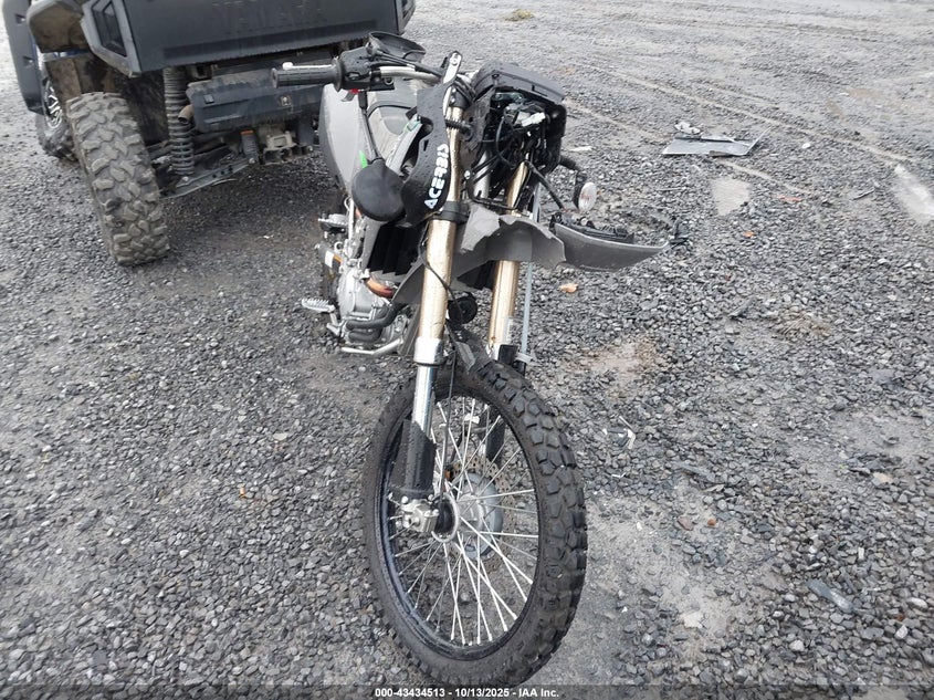ML5LXBF17SDA44249 2025 KAWASAKI KLX photo no. 5