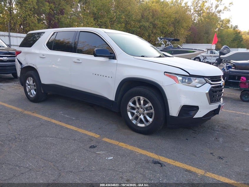 CHEVROLET TRAVERSE LS