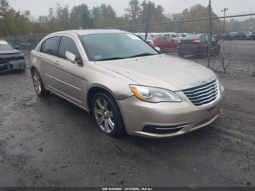 CHRYSLER 200 TOURING