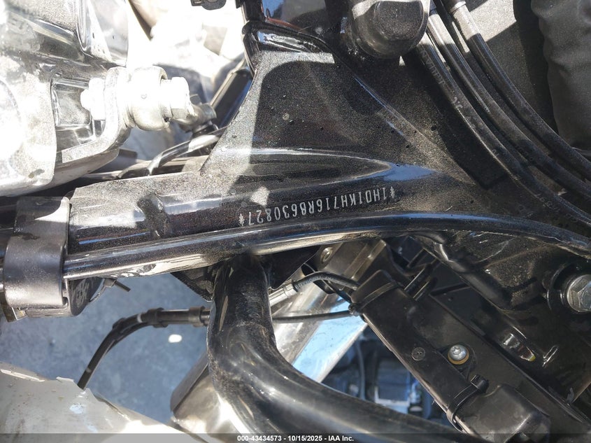 2024 HARLEY-DAVIDSON FLTRX 1HD1KH716RB630827