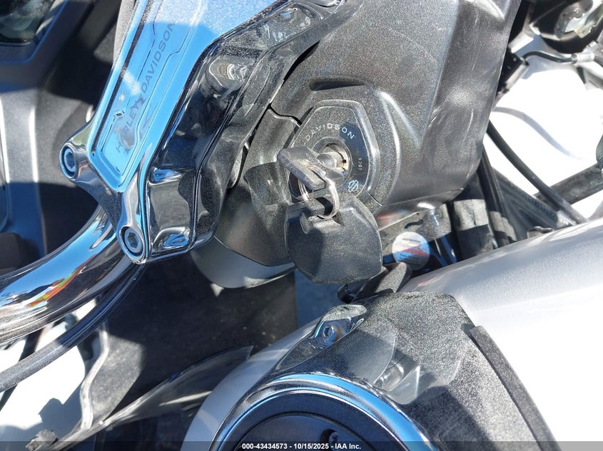 2024 HARLEY-DAVIDSON FLTRX 1HD1KH716RB630827