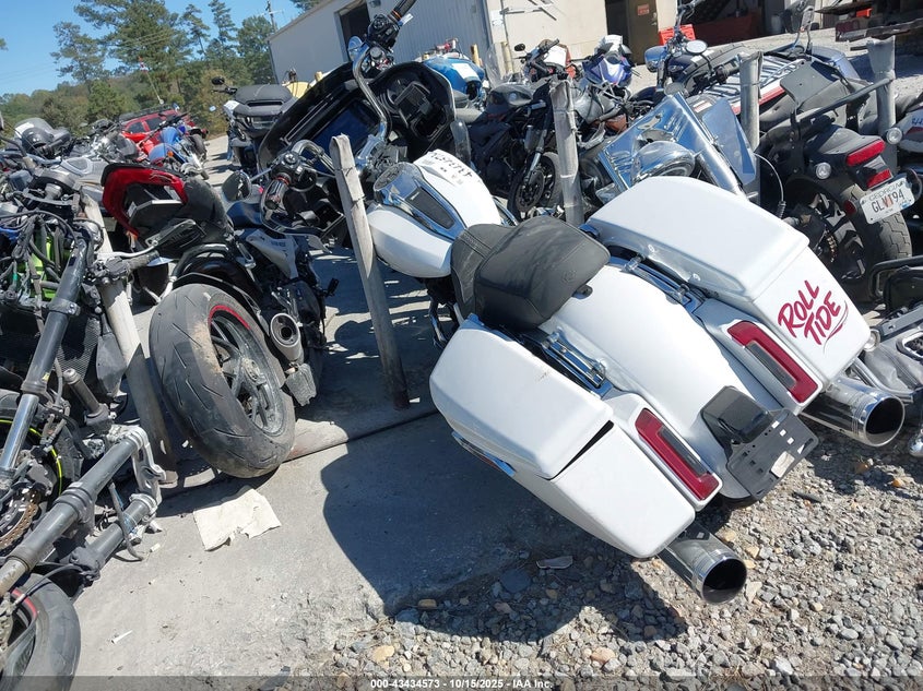 2024 HARLEY-DAVIDSON FLTRX 1HD1KH716RB630827