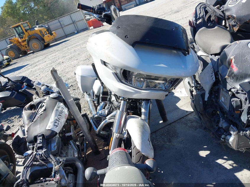 2024 HARLEY-DAVIDSON FLTRX 1HD1KH716RB630827