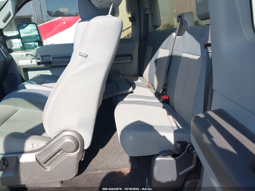 2016 Ford F-550 Chassis Xlt VIN: 1FD0X5HY1GEB17114 Lot: 43434579