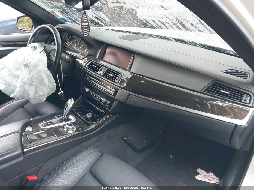 2016 BMW 550I WBAKN9C5XGD963168