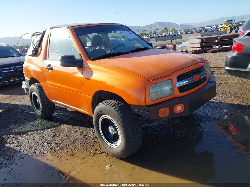 2CNBJ1863Y6920157 2000 Chevrolet Tracker auction photo 1